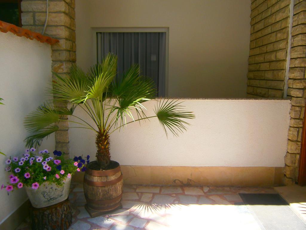 Bed & Breakfast Pansion Rade Otel Pirovac Dış mekan fotoğraf