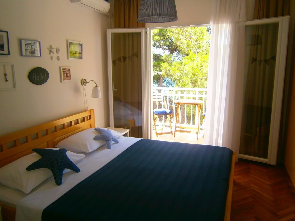 Bed & Breakfast Pansion Rade Otel Pirovac Oda fotoğraf